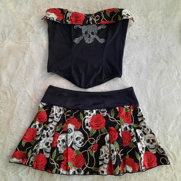 Day of the Dead Sugar Skull Halloween Cosplay  2 Pc Skirt Set Red Black Sz M/L - Picture 1 of 12